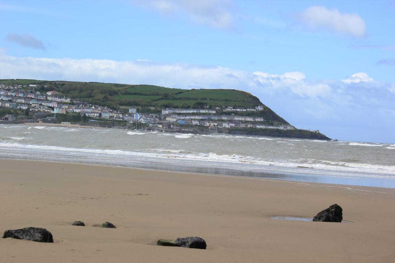 Summat Else B & B New Quay  Exterior foto